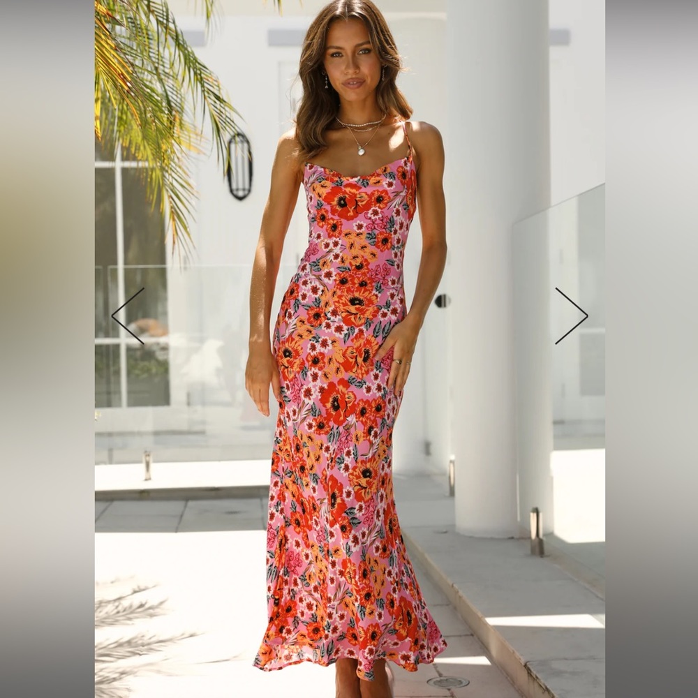 Floral Midi Dress in Red and Pink